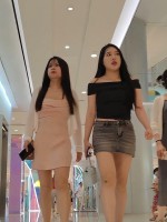 047【CSCD】粉色连衣裙美女和闺蜜逛街买衣服，白色内