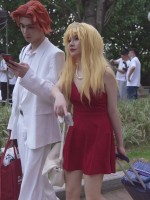 1015【xxn-312】吊带红裙金发美女..蕾丝边可爱卡通内一路跟拍