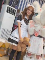 1339【KFC】双马尾女仆装学生妹和妈妈逛街·过膝黑丝白内前后CD
