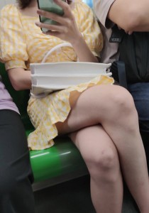 4K无水印性感美腿视频[731M]