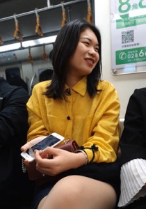 4K无水印性感美腿视频[206MB]