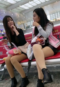 灰色毛衣肉丝黑裸靴尤物[623M]