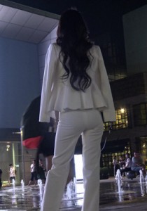 【若只是初见】黑夜里的白高跟白裤白衣美女OL[3.31G]