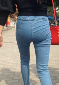 【JACK】很有气质的紧牛少妇[372M]