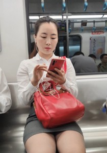 4K无水印性感美腿视频[274MB]