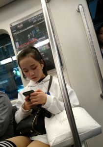 4K无水印性感美腿视频[171MB]