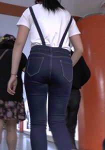 【渺小】超级紧牛宽臀美眉[2.85G]