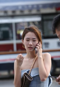 紧紧的美臀好透气的裤子，亮点自己找