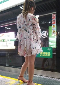 4K无水印性感美腿视频[255MB]