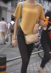 黑色紧身裤长腿少女[363MB]
