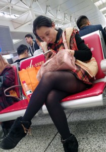 红色格子连衣裙黑丝黑裸靴[775M]