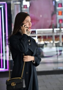 风衣丝袜高跟办公室美女这走姿爱难拍了原图81张