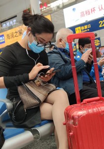 肉丝袜短皮裙眼镜少妇[2.71G]