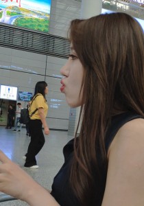 爱心满满的吃货小可爱[453M]