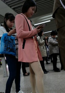 粉红风衣闪烁肉丝白高[485M]