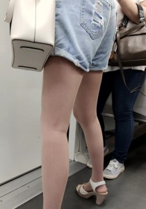 4K无水印性感美腿视频[2.07G]