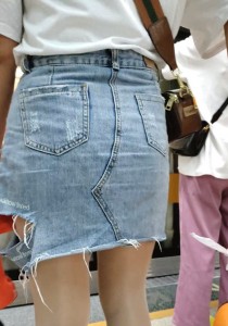 4K无水印性感美腿视频[306MB]