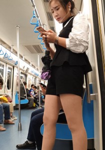 4K无水印性感美腿视频[221MB]