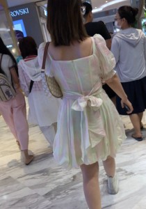 【TIMCOB】⭐CD原创⭐焦急等待闺蜜的长裙小姐姐！黑色可爱N[360M]