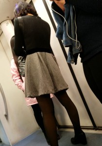 灰裙黑丝黑高[612M]