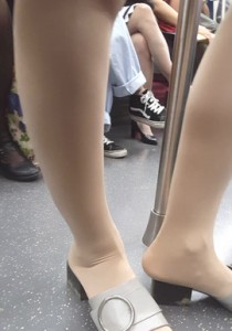 034不安分的美女肉丝