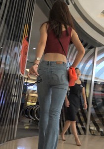 【若只是初见】极品喇叭紧牛露脐长发大美女[4.11G]