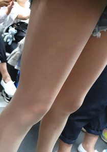 4K无水印性感美腿视频[223MB]