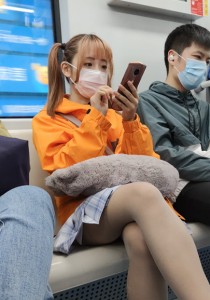 可爱肉丝袜小萝莉[1.76G]