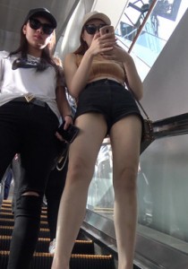 【若只是初见】极品高跟黑热裤大长腿美女[1.38G]