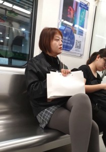 4K无水印性感美腿视频[103MB]