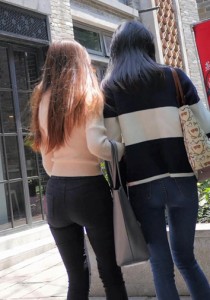 【王的女人】美女PG翘到没朋友[772M]