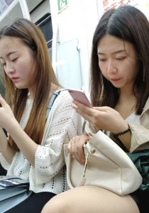 4K无水印性感美腿视频[308MB]