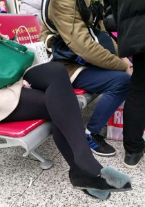 灰色外套黑丝[709M]