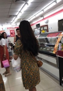 【TIMCOB】⭐CD原创⭐学姐出逛街！长裙小花N！尿出了13形状[490M]