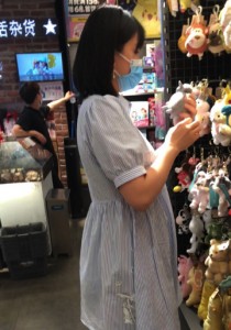 【TIMCOB】⭐精品CD⭐长裙小姐姐逛街！蕾丝NN通透到bra！[754M]