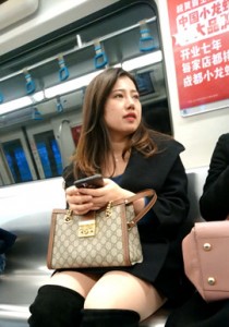 4K无水印性感美腿视频[159MB]