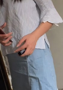 【TIMCOB】楼梯开闪CD！掀裙丝袜！最后一部低价福利！[1.32G]