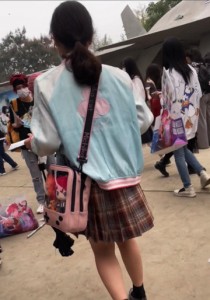 【TIMCOB】⭐精品CD⭐可爱的JK小姐姐！宽松白内撅PG被拍！[1.2G]