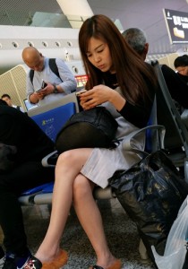 灰色连衣裙裸腿[858M]