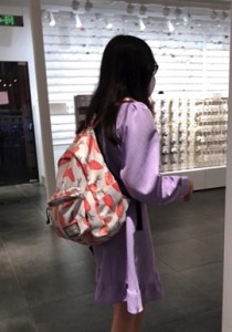 【TIMCOB】⭐CD原创⭐放学的小姐姐！粉色长裙NN夹进去了！[288M]