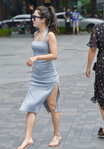 开叉裙包臀裙美女的魅力35张