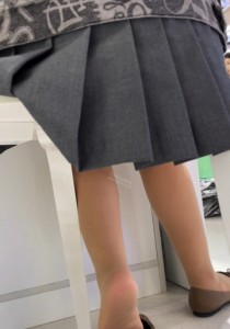 【TIMCOB】⭐精品CD⭐丝袜大学生！鞋都脱闻到味了！怼着脚拍[1.66G]