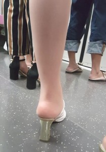 027超薄脚尖透明肉丝高跟凉鞋