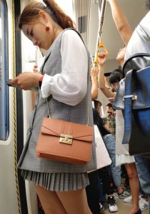 4K无水印性感美腿视频[334MB]