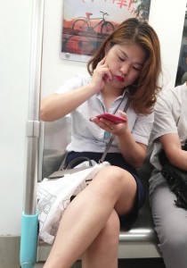 4K无水印性感美腿视频[474MB]