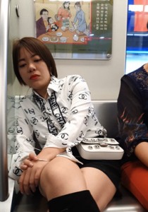 4K无水印性感美腿视频[210MB]