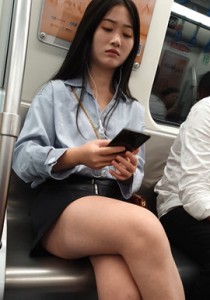 4K无水印性感美腿视频[271MB]