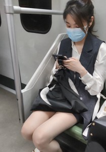 长腿薄丝美女[804M]