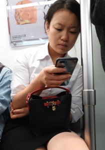 4K无水印性感美腿视频[151MB]