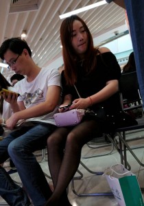 黑丝红色高跟[736M]